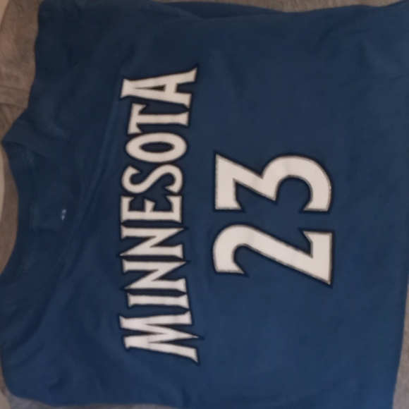 𝅺3 piece Bundle Boy's XL 3 Minnesota Sports Athletic Graphic Tee S… - Picture 3 of 4